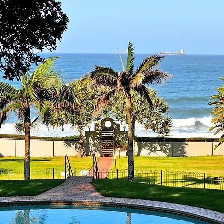 Alluring Beachscapes In Umdloti Exterior photo