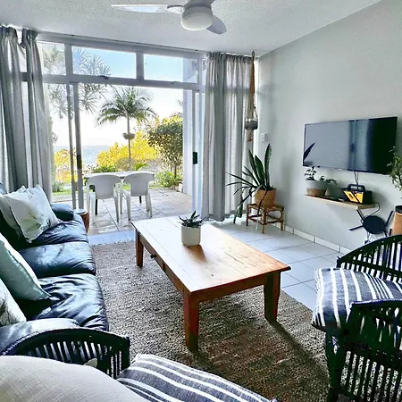 Alluring Beachscapes In Umdloti Exterior photo