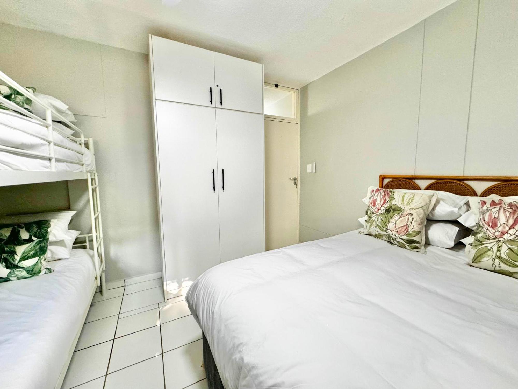 Apartment Alluring Beachscapes In Umdloti
